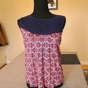 Loveappella Blue and Pink Sleeveless Ribbed Blouse